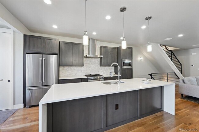 Building Photo - Rare University/Observatory Park 4 Plus Bed, 4.5 Bath Home