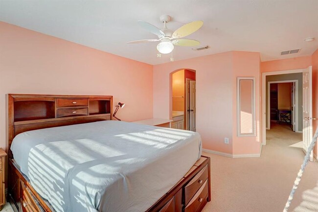 Building Photo - 8018 Prairie Sage Dr