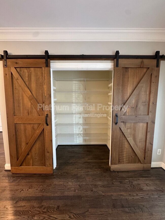 Building Photo - 1705 Barfield Run NW