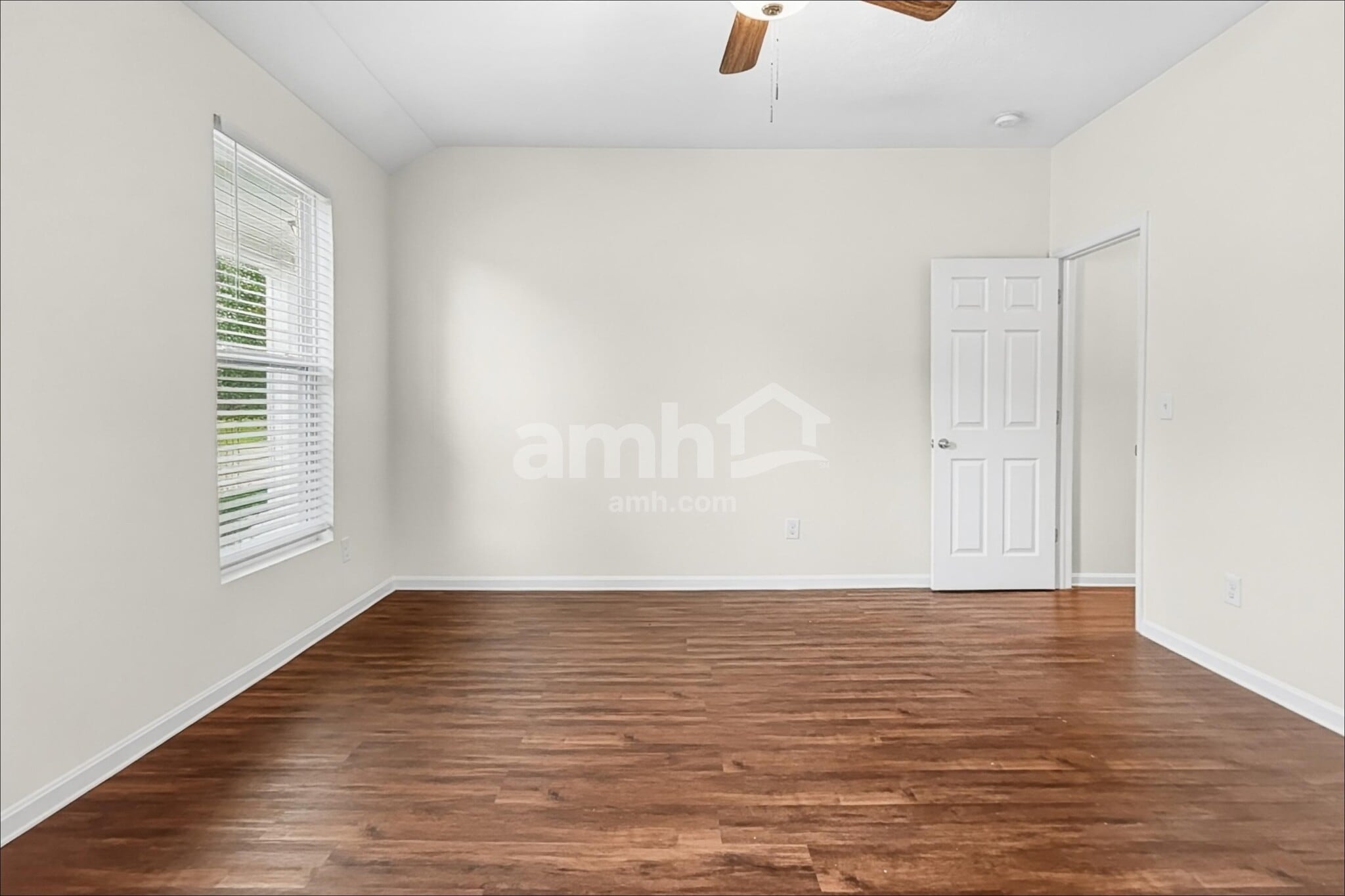 Building Photo - 4206 N Gensen Loop