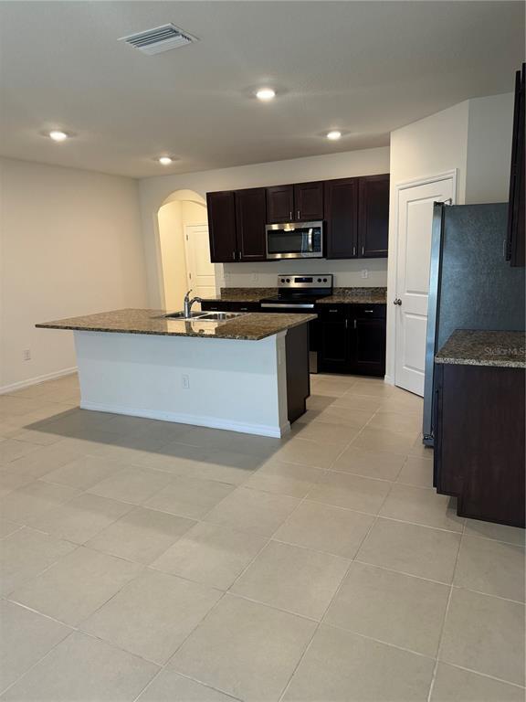 Building Photo - 2442 Knight Island Dr