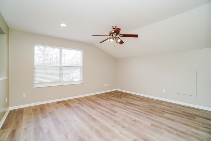 Building Photo - 1497 Westbrook Dr