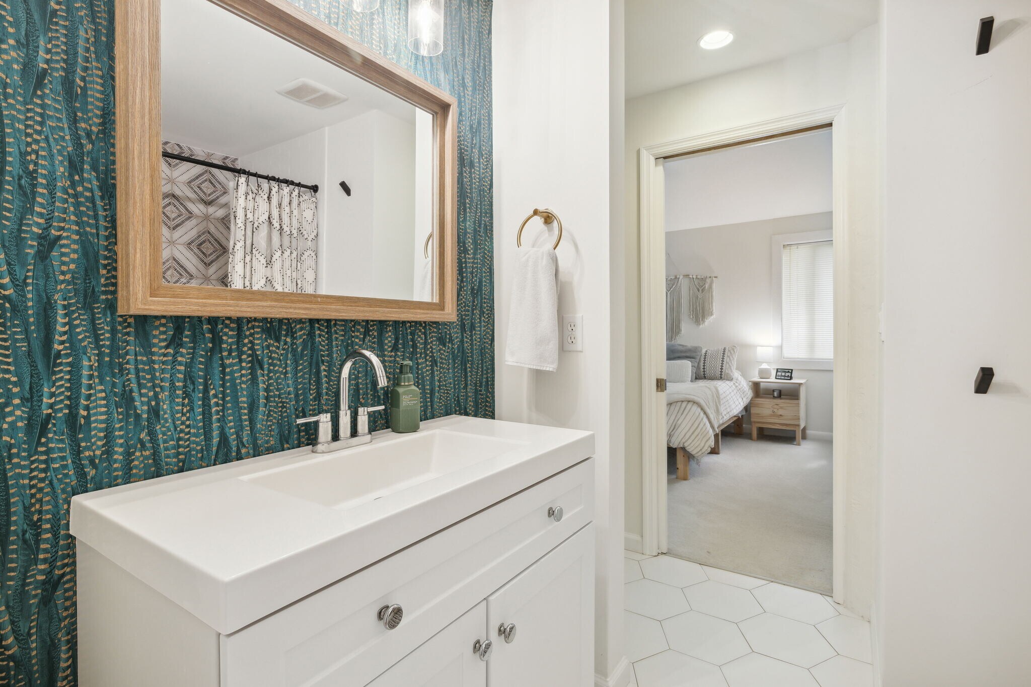 Building Photo - 4106 Leeward Pt