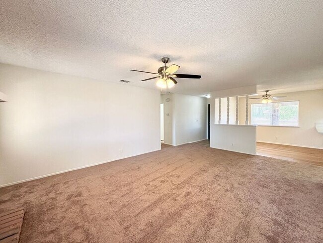Building Photo - 9472 Wasco Ave