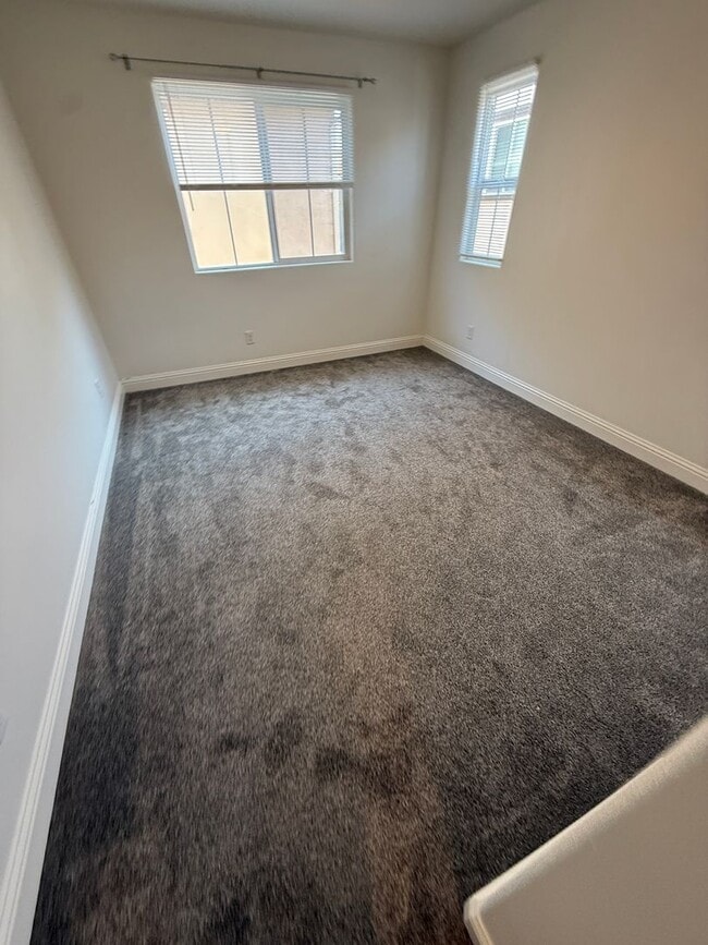 Building Photo - Beautiful Newer Two Story Home in The Gated Community of HG Gardens