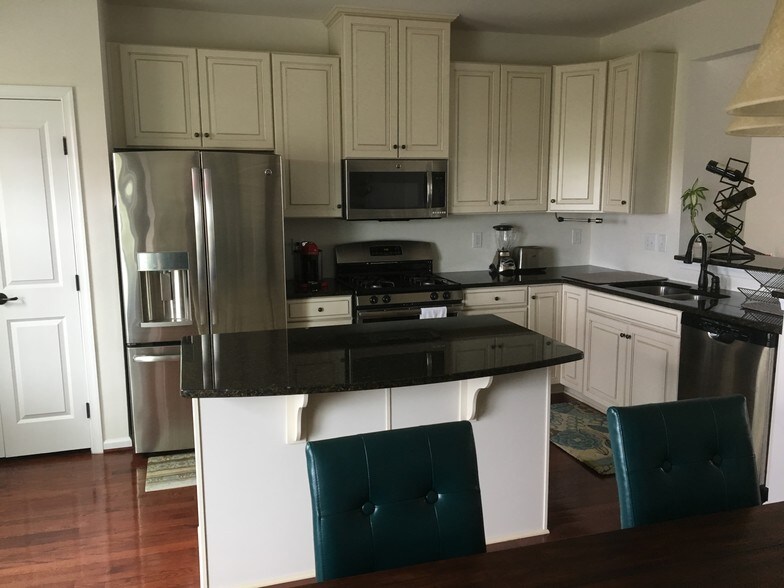 Kitchen (Second Floor) - 94 Kyle Dr