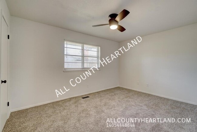 Building Photo - 10333 Fairfax Ln