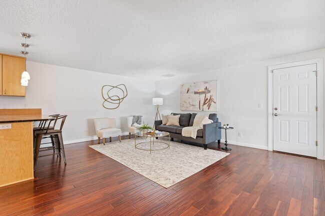 Building Photo - Stylish 3BR Beaverton Ranch w/ RV Parking & Hot Tub