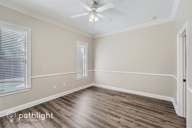 Building Photo - 461 Sanford Ave