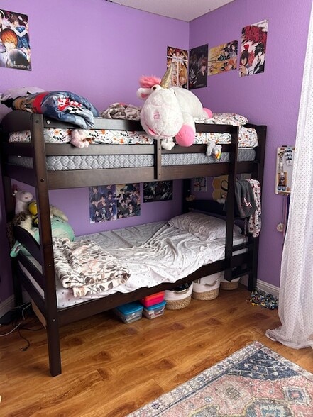 Building Photo - 1020 S San Marino Way