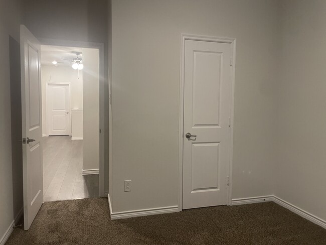 Building Photo - 2021 Crooked Bow Dr