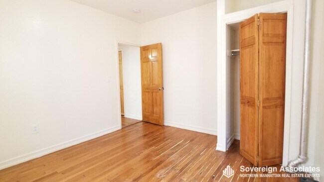 Building Photo - 715 W 172nd St