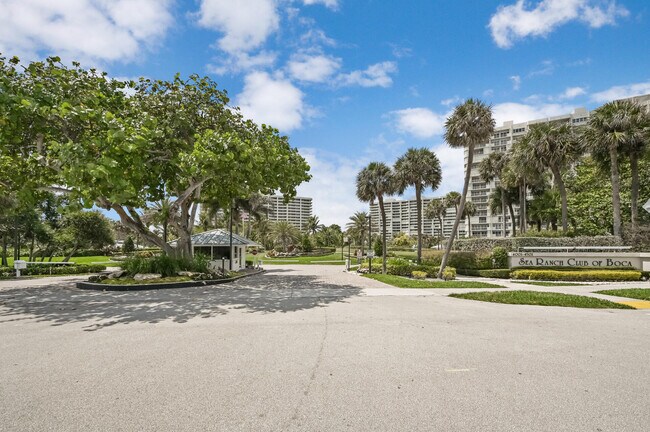 Building Photo - 4101 N Ocean Blvd