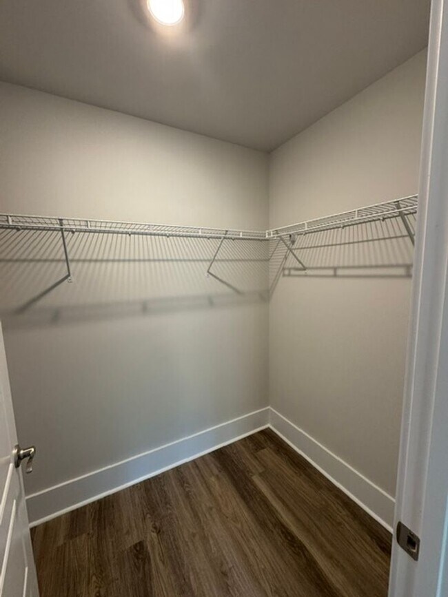 Building Photo - The Willows at Blake Farm