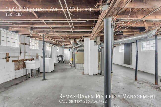 Building Photo - 14614 Glendale Ave