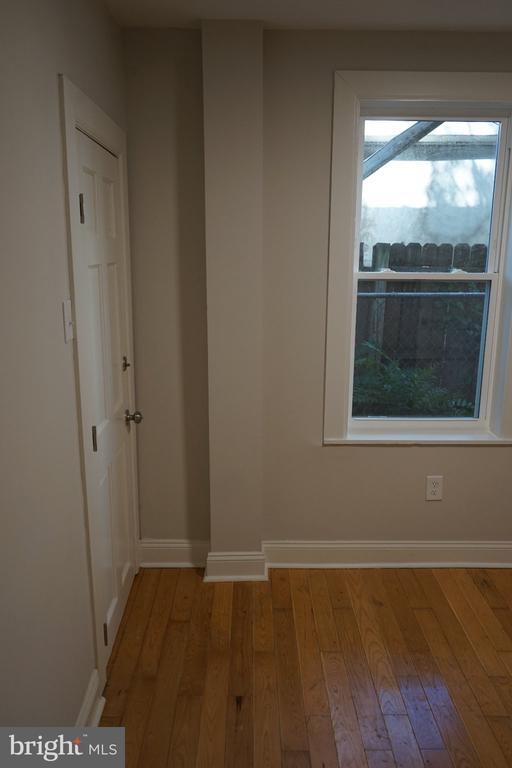 Building Photo - 2032 W Berks St