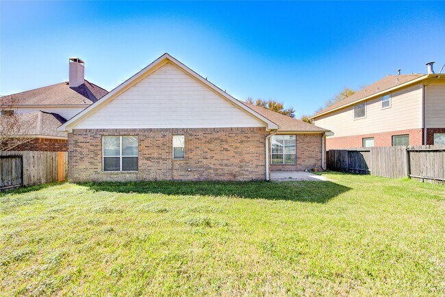 Building Photo - 22514 Jutewood Ln