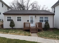 Building Photo - 222 Rosehill Ave