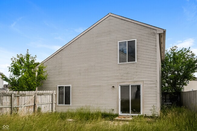 Building Photo - 6602 Largo Ln