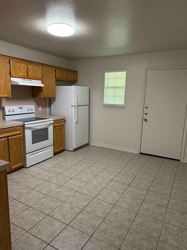 Building Photo - 1509 Dakota Trace