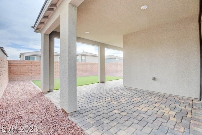Building Photo - 4148 Elegant Chateau St