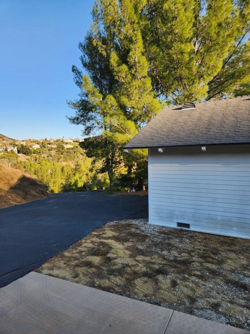 Building Photo - 3838 Paseo Primario