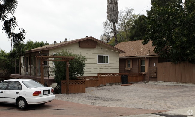 Primary Photo - Titus Apartments
