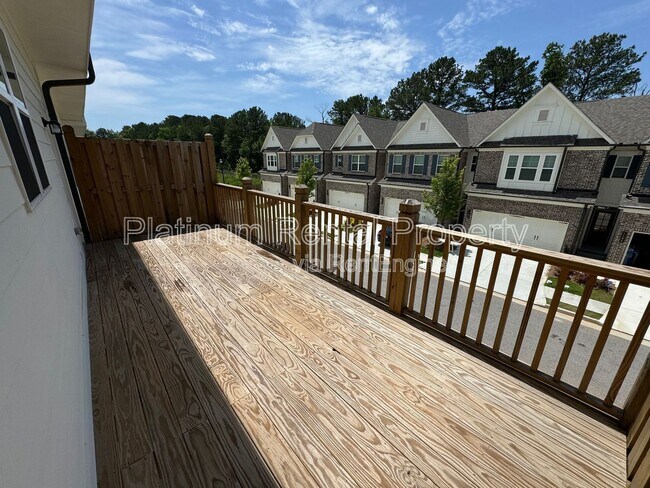 Building Photo - 1592 Gin Blossom Cir