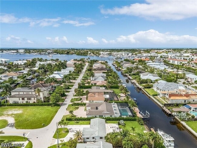 Building Photo - 1589 Osprey Ave