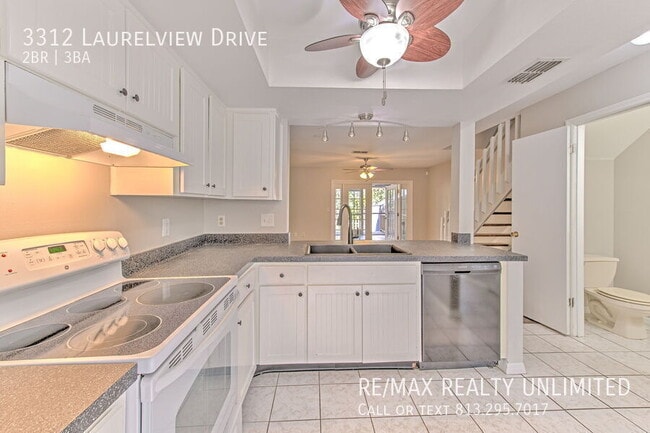 Building Photo - 3312 Laurel View Dr