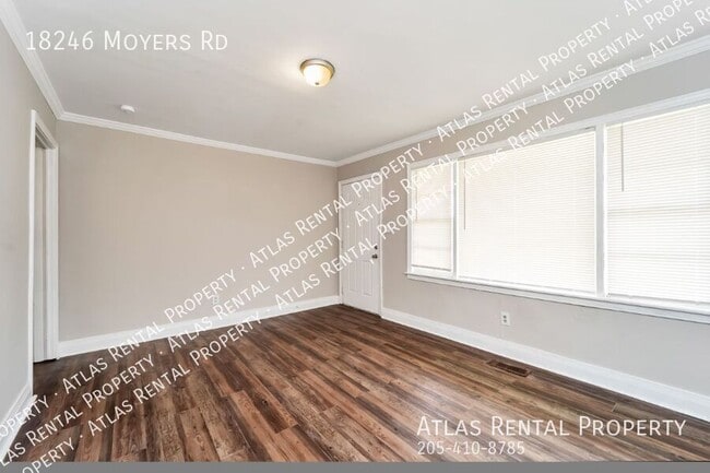 Building Photo - 18246 Moyers Rd