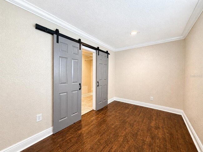 Building Photo - 3415 Grv St Cir
