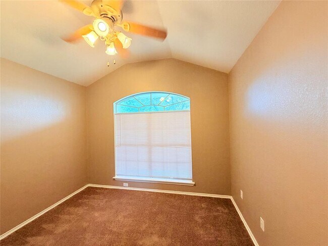 Building Photo - 1522 Van Horn Dr
