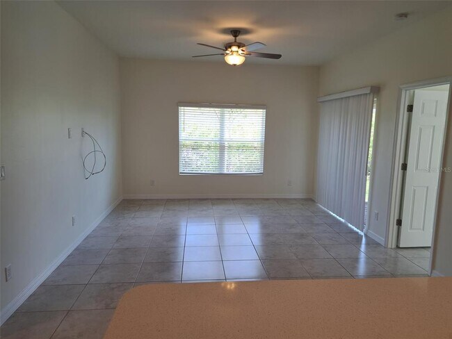 Building Photo - 138 Jade St