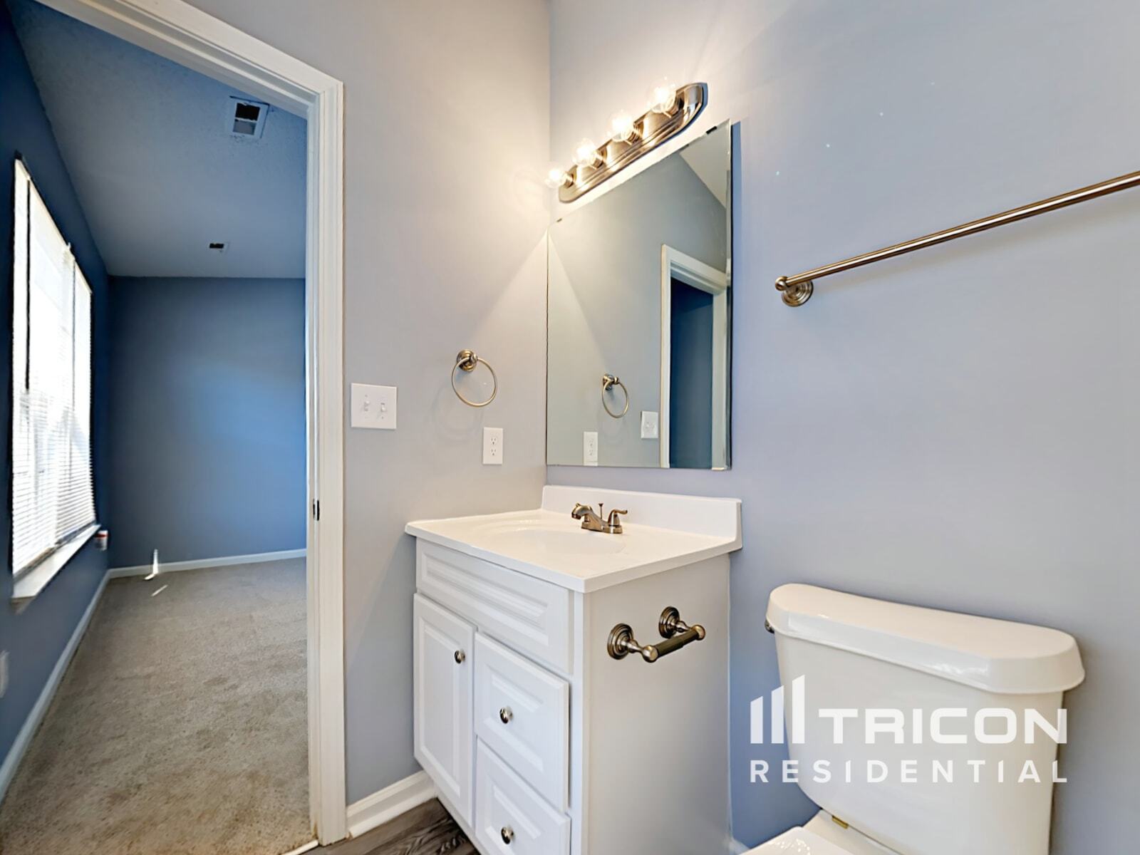 Building Photo - 9612 Aventide Ln