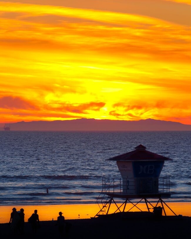 Building Photo - Sea Cliff on the Greens Gated Community Home!