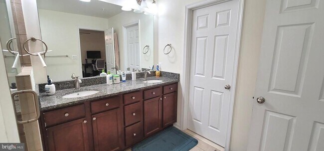 Building Photo - 2873 Burrows Ln