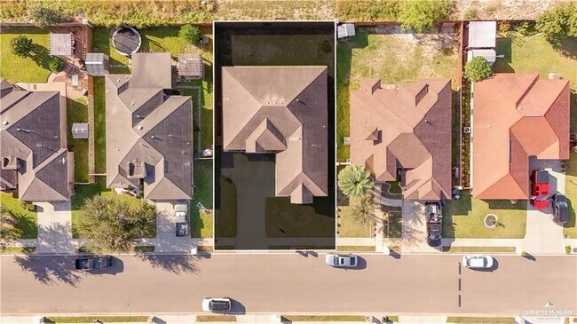 Building Photo - 25 Quail Dr