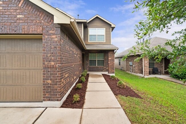 Building Photo - 7204 Outfitter Drive