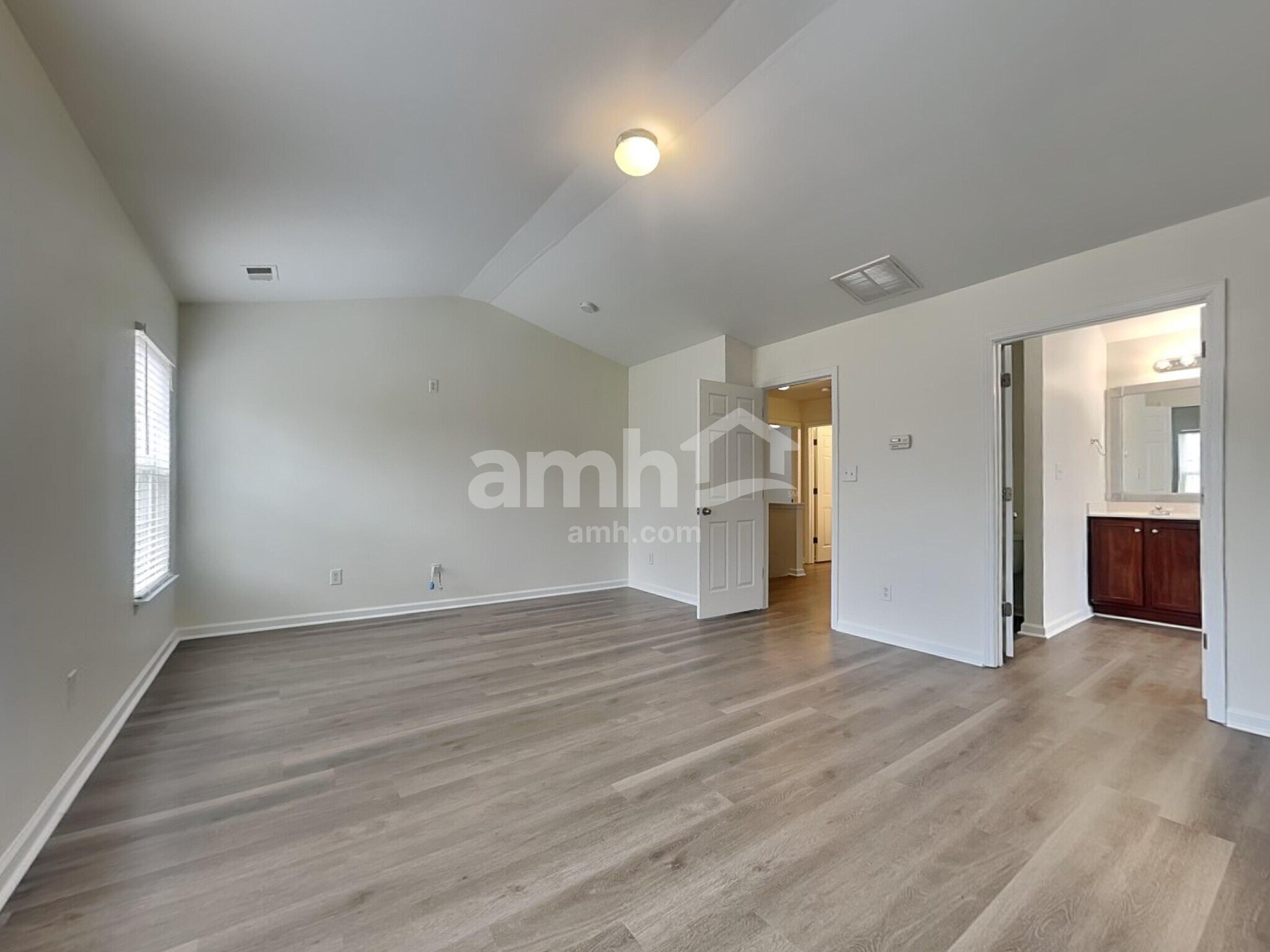 Building Photo - 3736 Amber Meadows Dr