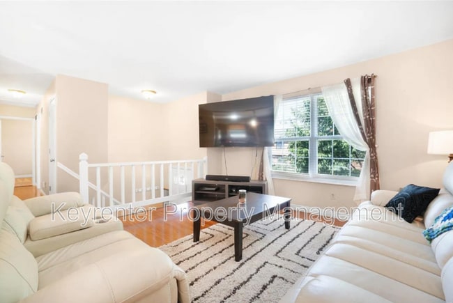 Building Photo - 2714 Cherry Brook Dr