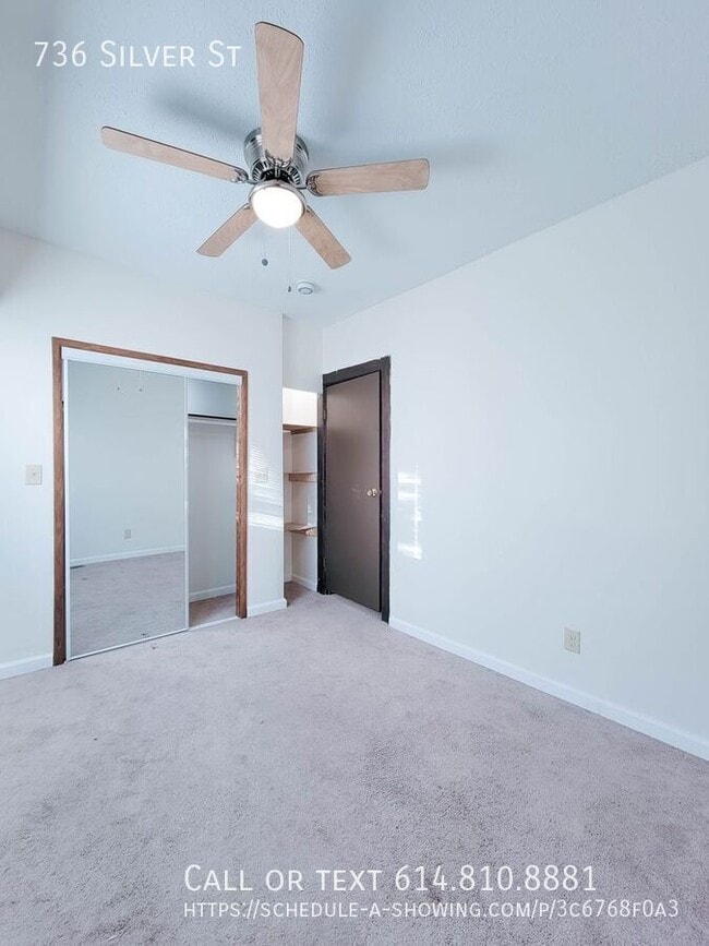 Building Photo - 736 Silver St