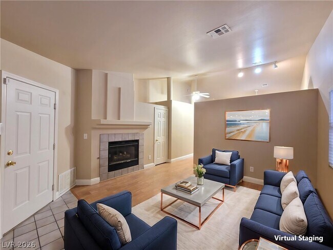 Building Photo - 8217 Broward Ln