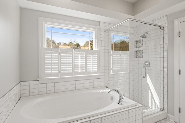 Building Photo - 309 Caraway Ln