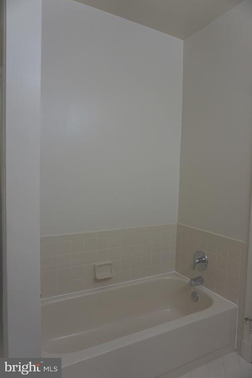 Building Photo - 10824 Antigua Terrace