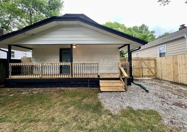 Building Photo - 5128 Primrose Ave