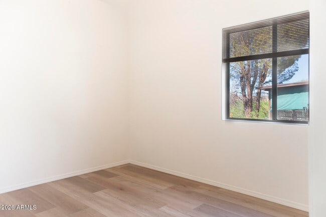 Building Photo - 4410 E Diablo Dr