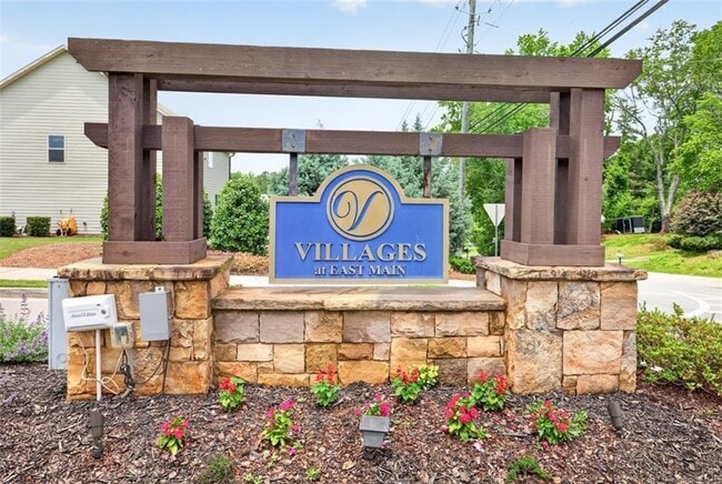 Building Photo - 5524 Garens Way