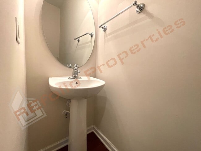 Building Photo - 219 Euphoria Cir