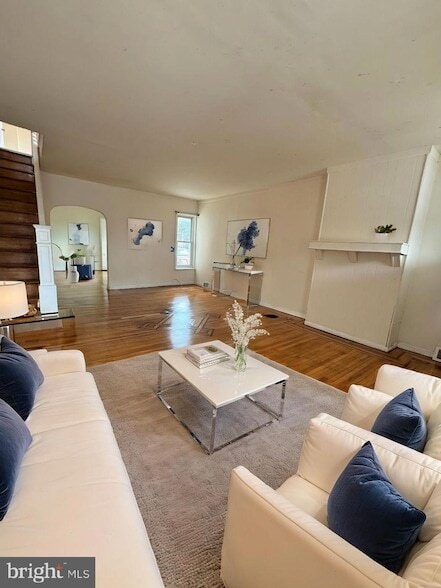 Building Photo - 521 E Westmoreland St